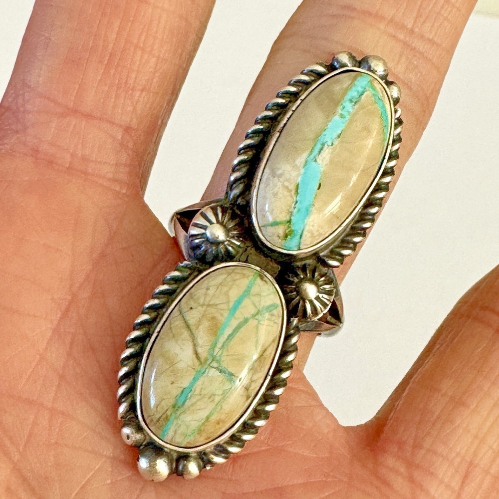 Navajo Ribbon Turquoise Ring 2 Stone Size 7‎ Signed R Shakey Long Sterling